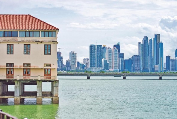 Panamá está en el puesto cuatro de los lugares en donde es más fácil establecerse. Panamá está en el puesto cuatro de los lugares en donde es más fácil establecerse.