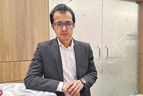 Sergion Adrés Reyes Díaz, experto en prevención de lavado de activos y financiación del terrorismo Sergion Adrés Reyes Díaz, experto en prevención de lavado de activos y financiación del terrorismo