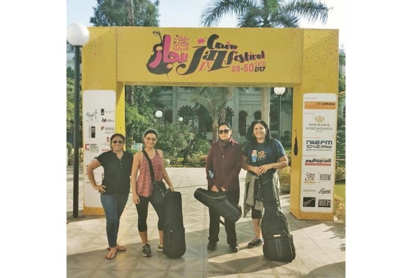 Ha representado a Panamá en festivales en Egipto. Ha representado a Panamá en festivales en Egipto.