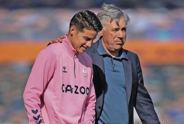 Carlo Ancelotti es el principal instigador del repunte de James; lo dirigió en el Real Madrid y en el Bayern Munich. Siempre admiró su juego y lo apreció como un padre. Carlo Ancelotti es el principal instigador del repunte de James; lo dirigió en el Real Madrid y en el Bayern Munich. Siempre admiró su juego y lo apreció como un padre.