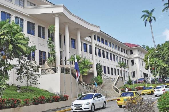 Palacio Gil Ponce donde está ubicado el Segundo Tribunal de Justicia Palacio Gil Ponce donde está ubicado el Segundo Tribunal de Justicia