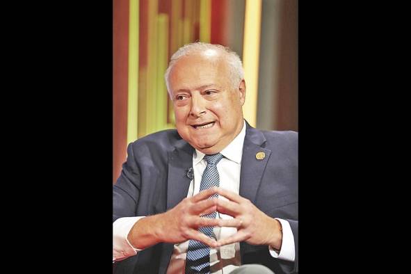 Raúl Jiménez: 'De nada sirve tener más hoteles si no se acompaña de un flujo adicional de turistas' Raúl Jiménez: 'De nada sirve tener más hoteles si no se acompaña de un flujo adicional de turistas'