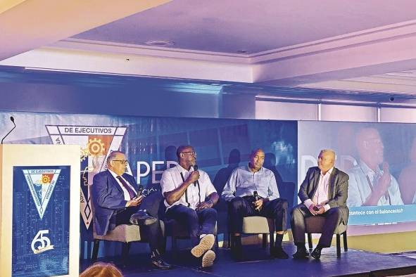 Rolando Frazer y Mario Butler conversaron en el XII Foro Anual “Cambiando vidas a través del deporte” Rolando Frazer y Mario Butler conversaron en el XII Foro Anual “Cambiando vidas a través del deporte”