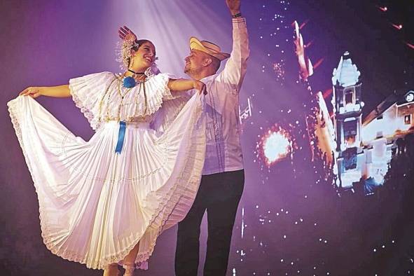 La gala fue organizada por MeliMo Studios y celebra las costumbres folclóricas. La gala fue organizada por MeliMo Studios y celebra las costumbres folclóricas.