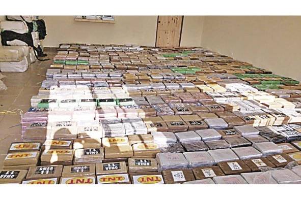 Conteo preliminar suma cinco toneladas de cocaína Conteo preliminar suma cinco toneladas de cocaína