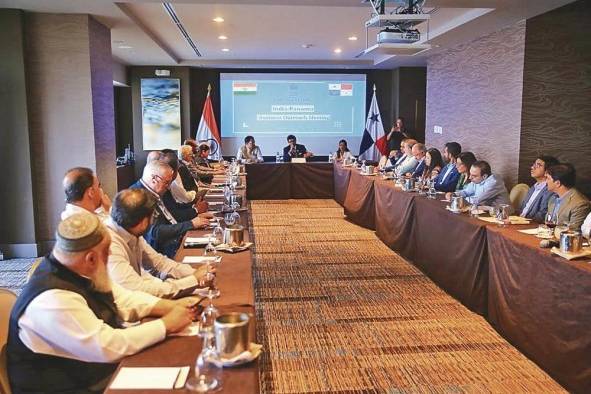 Vistas de la reunión entre empresarios panameños y de la India. Vistas de la reunión entre empresarios panameños y de la India.