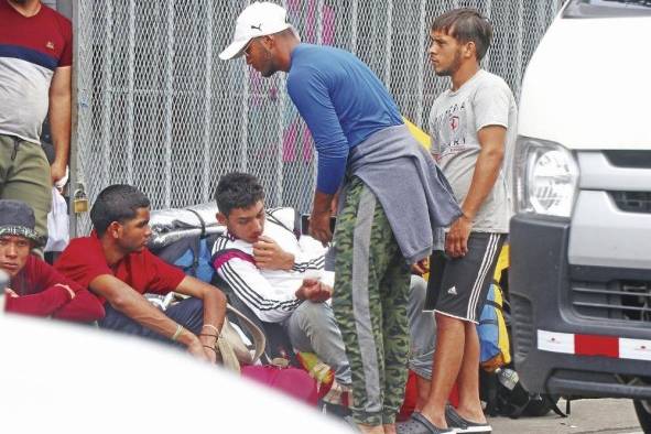 Luego de su paso por la selva de Darién y Gualaca, los migrantes llegan a Paso Canoas en Chiriquí, desde donde siguen el camino hacia Costa Rica. Luego de su paso por la selva de Darién y Gualaca, los migrantes llegan a Paso Canoas en Chiriquí, desde donde siguen el camino hacia Costa Rica.
