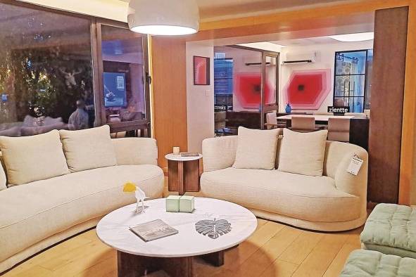 Exhibición de la colección SER de la marca colombiana Zientte. Exhibición de la colección SER de la marca colombiana Zientte.