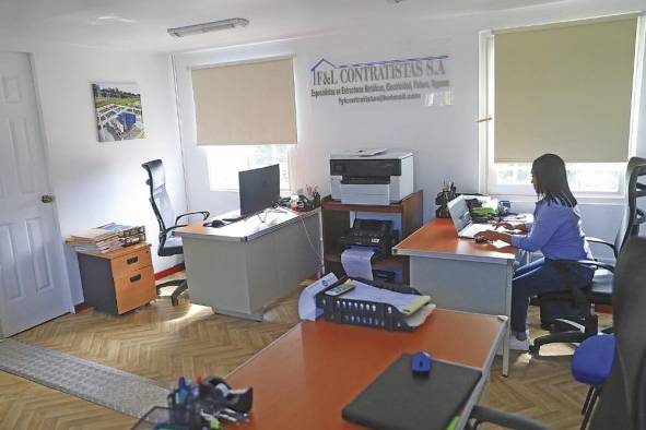 Oficinas administrativas de F&L Contratistas S.A. Oficinas administrativas de F&L Contratistas S.A.