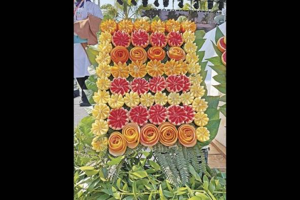 Adana y su carnaval de la naranja Adana y su carnaval de la naranja