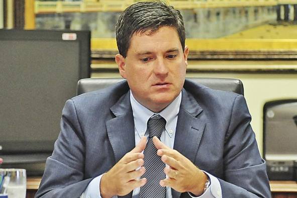 Carlos Duboy se desempeñó como ministro de Vivienda y gerente del Aeropuerto Internacional de Tocumen. Carlos Duboy se desempeñó como ministro de Vivienda y gerente del Aeropuerto Internacional de Tocumen.