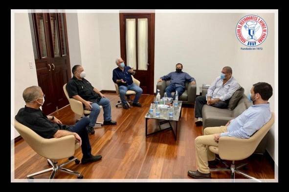Reunión de los representantes de la ARAP y el Concejo Municipal de Panamá Reunión de los representantes de la ARAP y el Concejo Municipal de Panamá