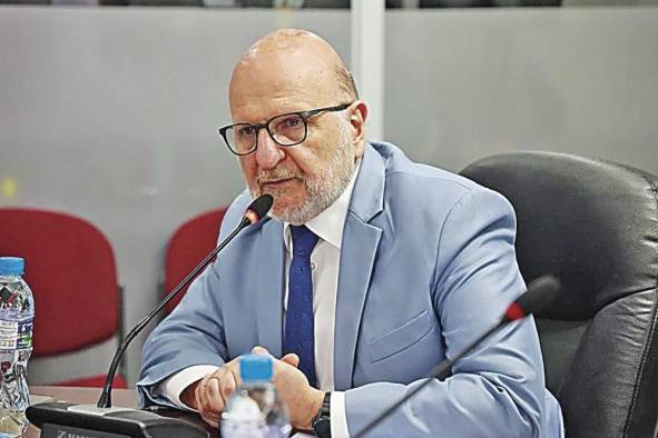 Giovanni Ferrari, gerente de la Zona Libre de Colón, durante la sustentación del presupuesto de la entidad en la Asamblea Nacional. Giovanni Ferrari, gerente de la Zona Libre de Colón, durante la sustentación del presupuesto de la entidad en la Asamblea Nacional.