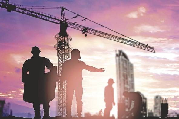 La construcción será una de las áreas afectadas por el aumento de temperaturas, según la OIT. La construcción será una de las áreas afectadas por el aumento de temperaturas, según la OIT.