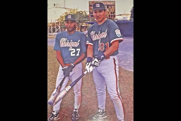 Aparicio y Kaa. Aparicio y Kaa.