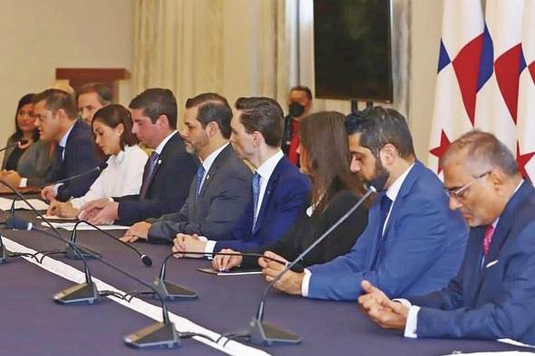 La reunión entre la empresa y el Gobierno se realizó en la Cancillería. La reunión entre la empresa y el Gobierno se realizó en la Cancillería.