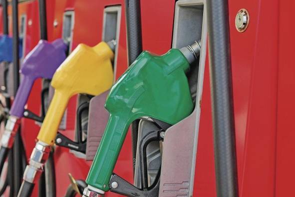 Cuatro petroleras se han registrado en el sistema para distribuir el subsidio del combustible. Cuatro petroleras se han registrado en el sistema para distribuir el subsidio del combustible.