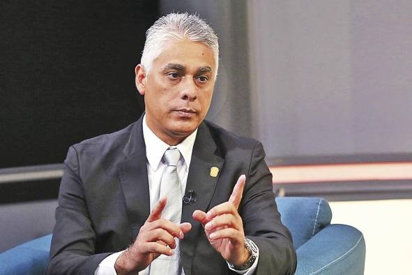 Jorge González fue ministro en el gobierno de Juan Carlos Varela. Jorge González fue ministro en el gobierno de Juan Carlos Varela.