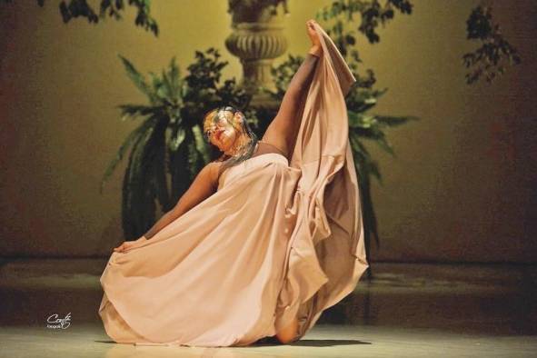 La directora nacional de Escuela Nacional de Danzas, Iguandili López. La directora nacional de Escuela Nacional de Danzas, Iguandili López.