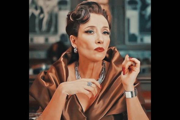 La actriz Emma Thompson encarna a La Baronesa, un personaje clave en el desarrollo de Cruella. La actriz Emma Thompson encarna a La Baronesa, un personaje clave en el desarrollo de Cruella.