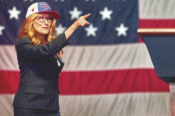 Streep cumple con la misión de mostrar un lado crudo y satírico de la realidad estadounidense. Streep cumple con la misión de mostrar un lado crudo y satírico de la realidad estadounidense.