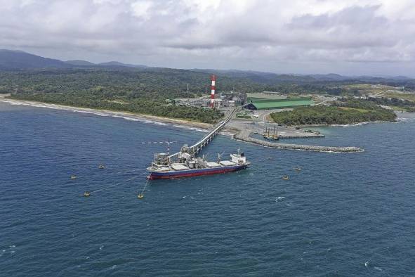 El Senan, a través de un comunicado colgado en su red de Instagram, explicó que la empresa Minera Panamá solicitó apoyo para resolver esta emergencia. El Senan, a través de un comunicado colgado en su red de Instagram, explicó que la empresa Minera Panamá solicitó apoyo para resolver esta emergencia.