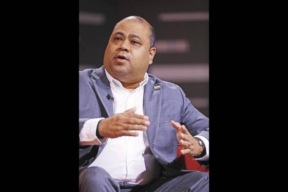 Omar Ahumada: 'Carrizo tiene que proyectarse como un estadista con capacidad para dirigir el país' Omar Ahumada: 'Carrizo tiene que proyectarse como un estadista con capacidad para dirigir el país'