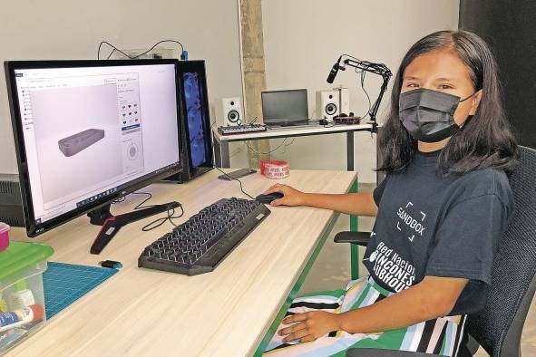Stephany Sánchez ha aprendido a utilizar 'software' de modelado en 3D como Fusion 360 y Cura. Stephany Sánchez ha aprendido a utilizar 'software' de modelado en 3D como Fusion 360 y Cura.