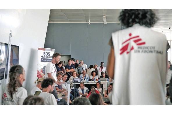 La organización Médicos sin Fronteras (MSF) cuenta con millones de colaboradores y voluntarios a través de diversas sedes internacionales. La organización Médicos sin Fronteras (MSF) cuenta con millones de colaboradores y voluntarios a través de diversas sedes internacionales.