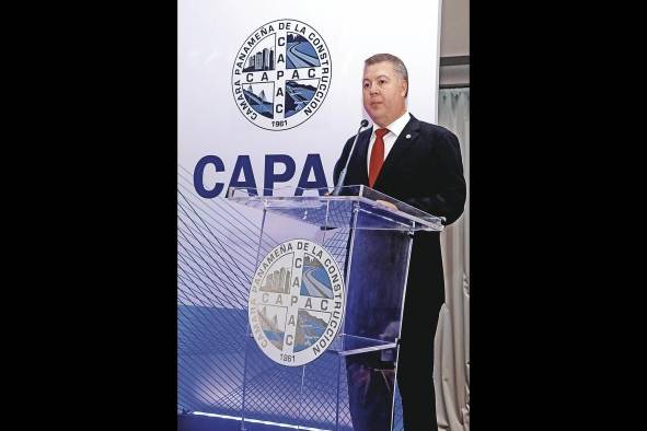 Carlos Allen, presidente reelecto de la Cámara Panameña de la Construcción en el acto de toma de posesión. Carlos Allen, presidente reelecto de la Cámara Panameña de la Construcción en el acto de toma de posesión.