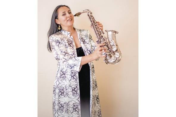 'Violetas', de Patricia Zárate Pérez, será lanzado en el XVII Panama Jazz Festival 'Violetas', de Patricia Zárate Pérez, será lanzado en el XVII Panama Jazz Festival