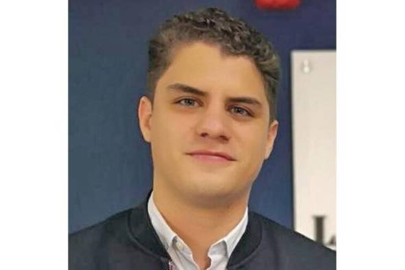 <strong>José Luis Paniza. </strong> <strong>Universitario </strong> Es estudiante de derecho y ciencias políticas de la Universidad Santa María la Antigua (USMA); vicepresidente de la Asociación Panameña de Debate (Aspade) y activista de derechos humanos. <strong>José Luis Paniza. </strong> <strong>Universitario </strong> Es estudiante de derecho y ciencias políticas de la Universidad Santa María la Antigua (USMA); vicepresidente de la Asociación Panameña de Debate (Aspade) y activista de derechos humanos.