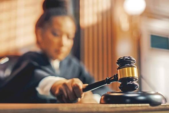 Solo el 32,1% de las mujeres en la región ha ejercido en el máximo tribunal de justicia como ministra, jueza o magistrada. Solo el 32,1% de las mujeres en la región ha ejercido en el máximo tribunal de justicia como ministra, jueza o magistrada.