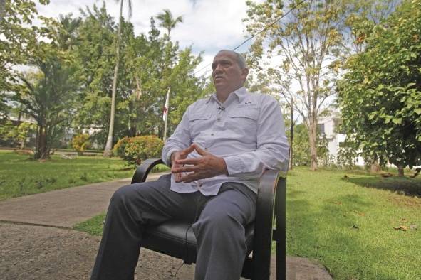 El ministro de Ambiente, Milciades Concepción El ministro de Ambiente, Milciades Concepción