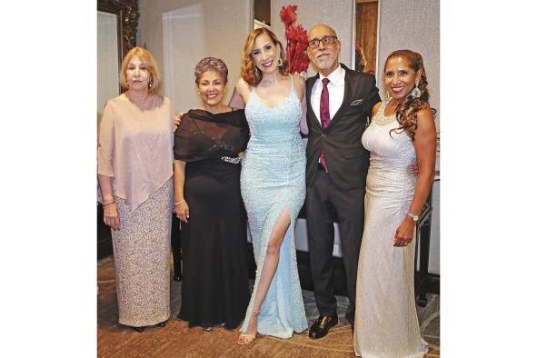 Norma Calero, Ingrid Picado, Marisol Guizado, Jamal Abuaguila y Annie Dooner Norma Calero, Ingrid Picado, Marisol Guizado, Jamal Abuaguila y Annie Dooner