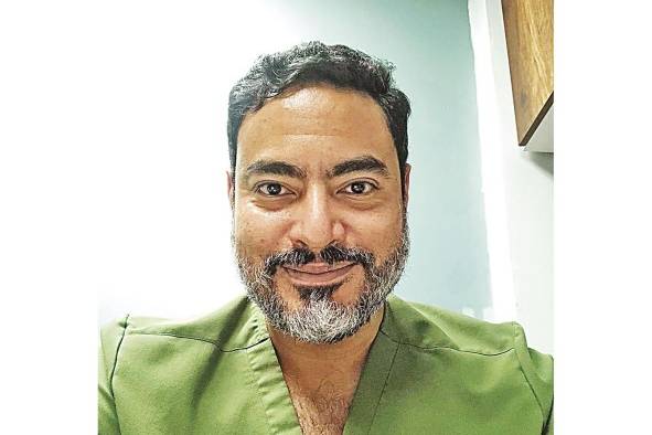 Everardo Gutiérrez, ginecólogo Everardo Gutiérrez, ginecólogo