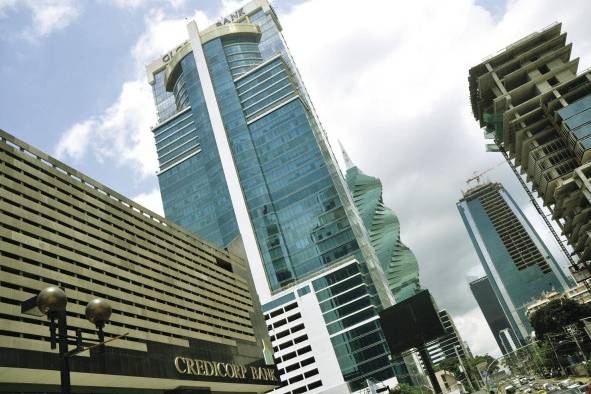 Más de 556 mil personas se han acogido a los periodos de gracia de los bancos Más de 556 mil personas se han acogido a los periodos de gracia de los bancos