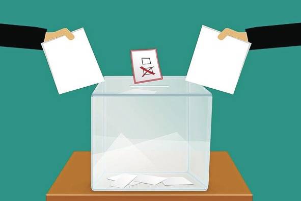 La democracia panameña minimalista ha sido configurada bajo valores institucionales que favorecen la corrupción, el clientelismo, la discrecionalidad y el caciquismo político La democracia panameña minimalista ha sido configurada bajo valores institucionales que favorecen la corrupción, el clientelismo, la discrecionalidad y el caciquismo político