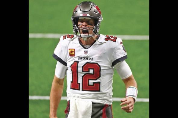 Brady por su propia cuenta ganó siete Super Bowls. Brady por su propia cuenta ganó siete Super Bowls.