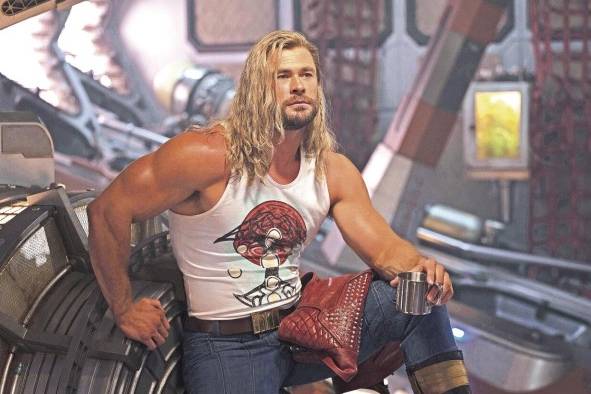 Chris Hemsworth como Thor, durante una escena de la película 'Thor: Love and Thunder'. Chris Hemsworth como Thor, durante una escena de la película 'Thor: Love and Thunder'.