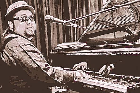 El pianista Carlos Campos es actualmente profesor en la Fundación Danilo Pérez. El pianista Carlos Campos es actualmente profesor en la Fundación Danilo Pérez.