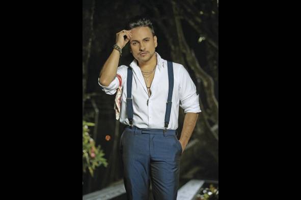 'Todavía' es una canción escrita por el compositor panameño Omar Alfanno, y la que Nacho asegura que es la más icónica. 'Todavía' es una canción escrita por el compositor panameño Omar Alfanno, y la que Nacho asegura que es la más icónica.
