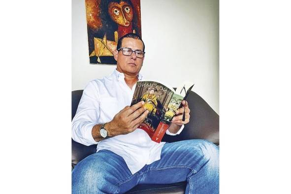 El periodista Marcos Castillo, durante la entrevista con este diario. El periodista Marcos Castillo, durante la entrevista con este diario.