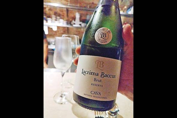 Lacrima Baccus, cava Lacrima Baccus, cava