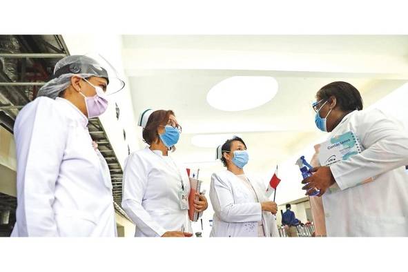 Desde un inicio, los gremios del hospital Santo Tomás protestaron por el recorte hecho por la Contraloría General de la Nación. Desde un inicio, los gremios del hospital Santo Tomás protestaron por el recorte hecho por la Contraloría General de la Nación.