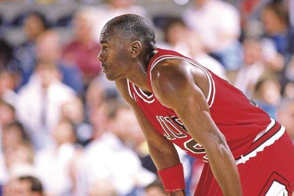 Michael Jordan salió de los Chicago Bulls en 1993, siendo jugador de béisbol para los White Sox hasta 1995. Michael Jordan salió de los Chicago Bulls en 1993, siendo jugador de béisbol para los White Sox hasta 1995.