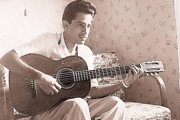 Edgardo Quintero también se decanta por la guitarra. Edgardo Quintero también se decanta por la guitarra.