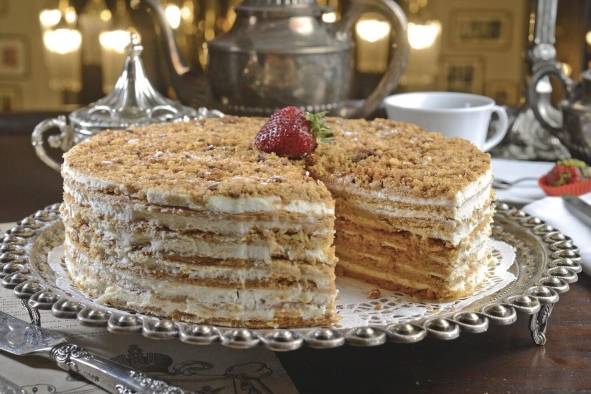 Ofrecen deliciosos postres. Ofrecen deliciosos postres.