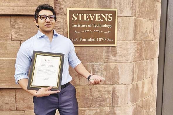 José Javier Cruz estudió una maestría en Nueva Jersey José Javier Cruz estudió una maestría en Nueva Jersey