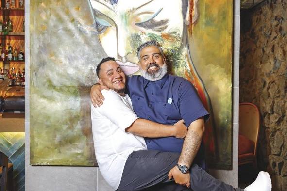 Los chefs Javier Chávez y Kamel Abihassan. Los chefs Javier Chávez y Kamel Abihassan.